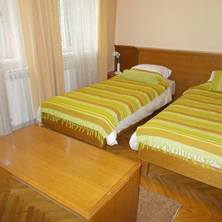 Studio Apartments "Chess Club Bosna" Sarajevo Exterior photo